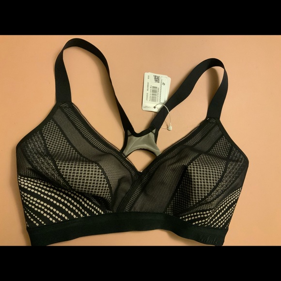 Lululemon Awake To Lace Bra NWT 32E - Picture 3 of 4